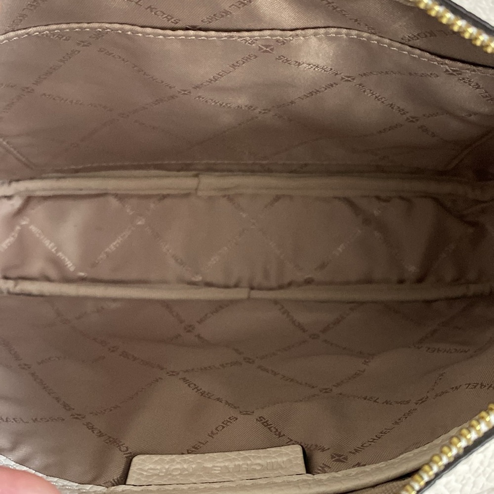 White Rectangular Michael Kors Purse - image 8